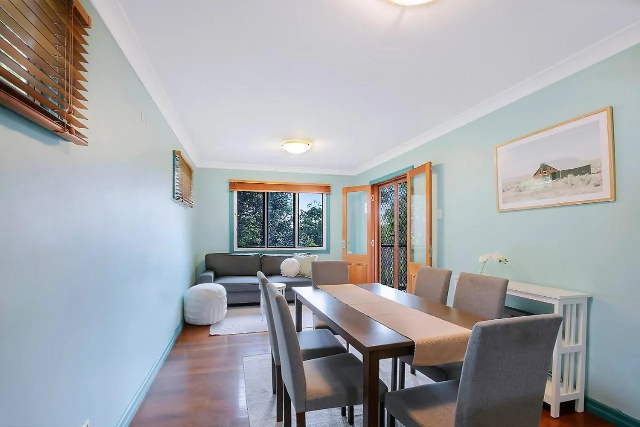 Holiday home 'Eucalypt Cottage' A Tranquil Family Hideaway Brisbane