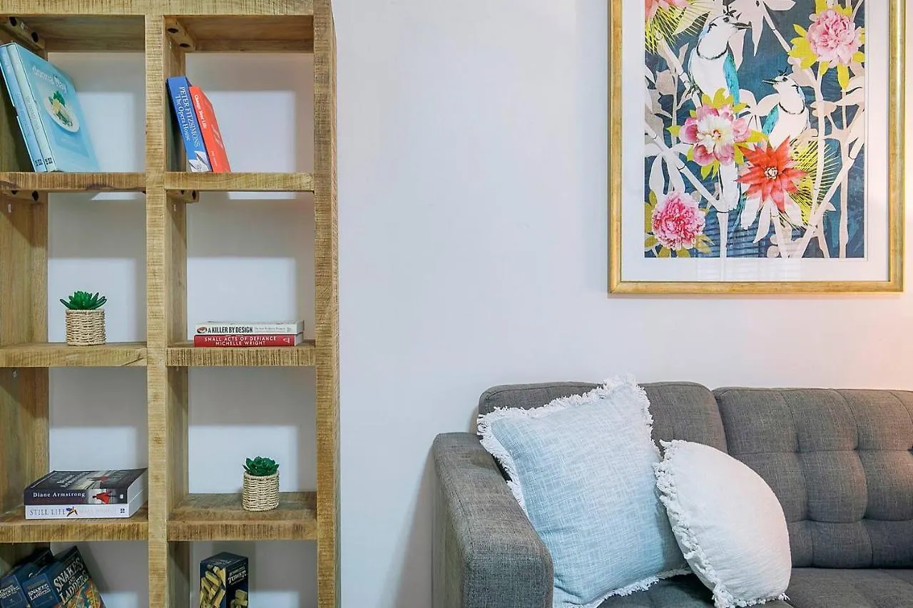 'Eucalypt Cottage' A Tranquil Family Hideaway Brisbane Australia