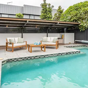 Beautiful Modern In Heart Of New Farm Brisbane