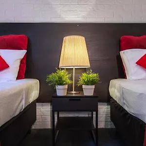 Ascot Budget & Residences Motel