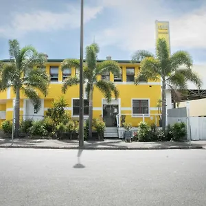 Habitat Backpackers Hostel